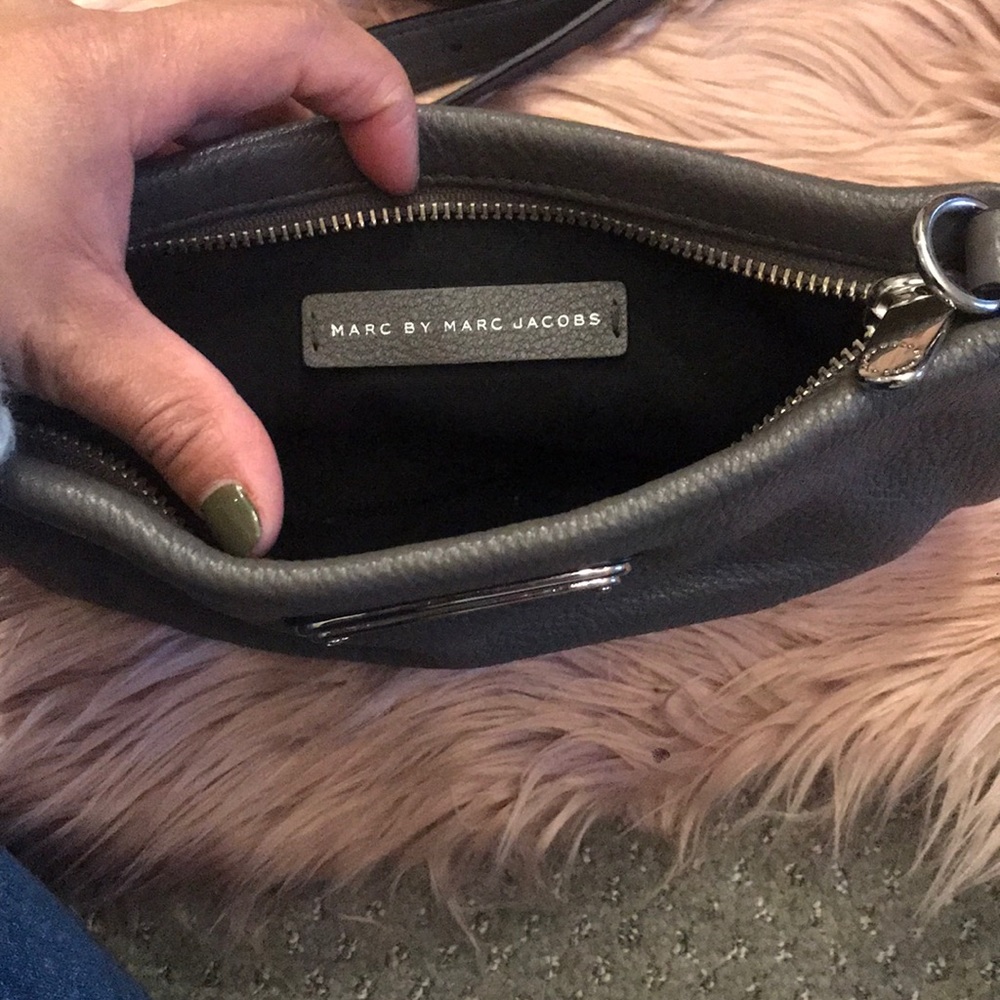 Marc by Marc Jacobs clutch with crossbody strap - Picture 4 of 4
